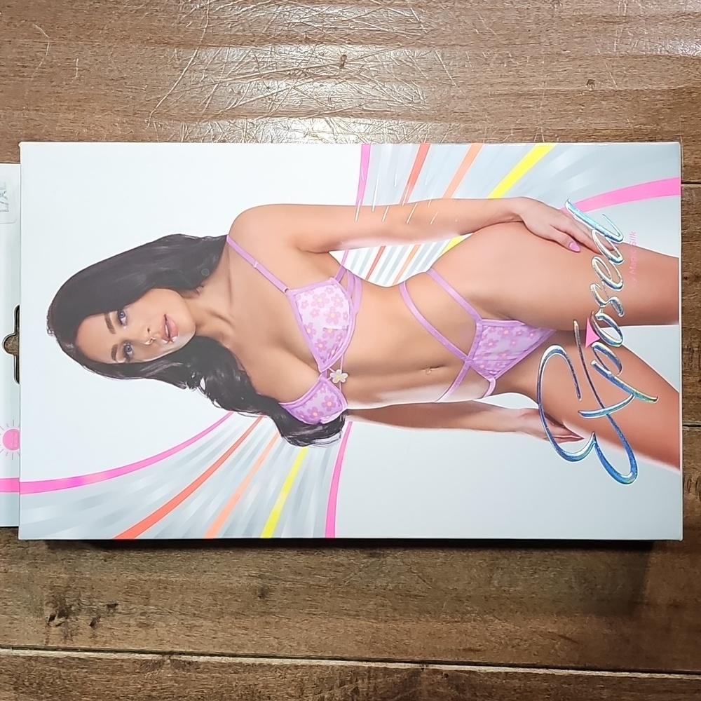 Bra and thong set